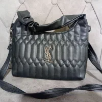 مانتو و کیف|لباس|رشت, عینک|دیوار