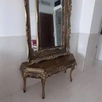آیینه وکنسول