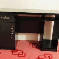 میز کامپیوتر و تحریر