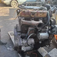 استخدام بازنشسته آچار به دست