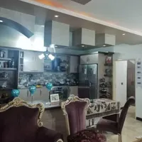 آپارتمان تک واحدی سه خوابه غرق در نور