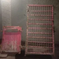 2عدد در،چخ کفتر یا هرچیز دیگه