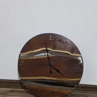 ساعت دیواری چوبی نو