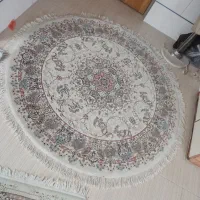 دو عدد فرش سالم بدون پاره گی