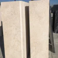 سنگ پله کرم روشن. درجه سوپر