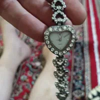 یه سری وسایل وساعت مچی اصل