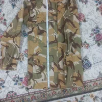 لباس نظامی|لباس|اصفهان, ابر|دیوار