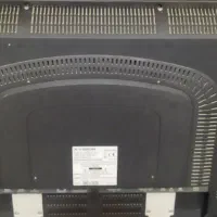 یک میز تلویزیون  باتلویزیون|تلویزیون و پروژکتور|زاوه, |دیوار