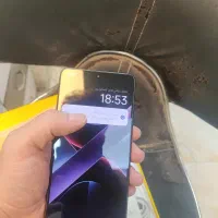 حافظ گوشی 256گیگ هستش رام 8 هستش