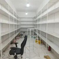 قفسه مغازه جنس قوطی