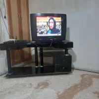 تلویزیون۲۱اینچ ‌همراه با میز