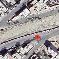 ملک تجاری نزدیک ساحل