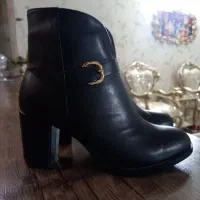 پوتین سایز ۴۰ نو هستش|کیف، کفش، کمربند|اسلام‌شهر, شهرک قائمیه|دیوار