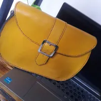 کیف و کفش|کیف، کفش، کمربند|رشت, بازار|دیوار