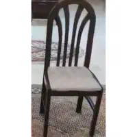 دو عدد صندلی