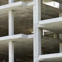 نیازمند آرماتوربند و قالب بند
