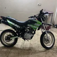 تریل وحشی ۲۰۰ پلاک ملی