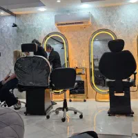 اجاره صندلی وتخت لاین های ارایشگاه