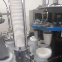 لیوان کاغذی