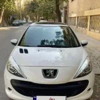 پژو 207 پاناروما