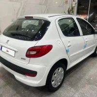 ۲۰۷ خشک سقف فلز ۱۴۰۴|خودرو سواری و وانت|همدان, |دیوار