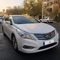 آزرا مدل ۲۰۱۳ سفید داخل مارون با ماساژور