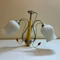 فروش یک عدد لوستر در حد نو، بسیار شیک و تمیز