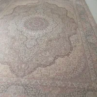 قالی 12و 6 متریمثل هم  در حد نو بدون زدگی