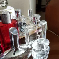 شیشه خالی ادکلن وعطر|آرایشی، بهداشتی، درمانی|تهران, پاسداران|دیوار
