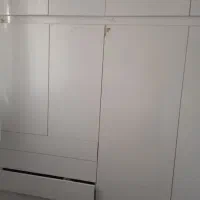 کمد دیواری و در ب های چوبی وکنسول بابهترین جنس