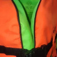 جلیقه نجات خارجی (اصلی)|غواصی و ورزش‌های آبی|قم, میرزائیه|دیوار