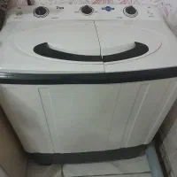 یک عددلباسشویی درحد نو تمیز
