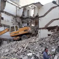 تخریب ساختمان . خاکبرداری . اجرای سازه نگهبان