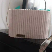 گلدان برای گل طبیعی یا مصنوعی