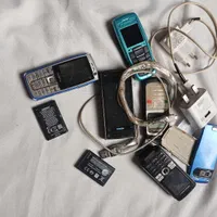 تعدادی گوشی کارکرده تعمیری و قدیمی|موبایل|اردبیل, |دیوار