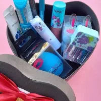 باکس هدیه|آرایشی، بهداشتی، درمانی|اهواز, منبع اب|دیوار