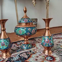 گز خوری، گلدان میناکاری مسی آقاجانی