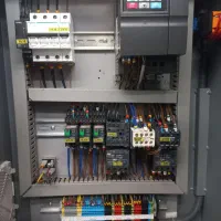 انجام پروژه های برق صنعتی و ساختمان|خدمات پیشه و مهارت|ساوه, |دیوار