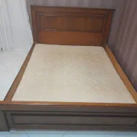 تخت خواب دو نفره با میز آینه و دوتا میز عسلی|تخت و سرویس خواب|تهران, شهرک بوعلی|دیوار