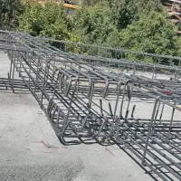 دوتا کارگرنیمه ماهر نیازمندیم آرماتوربندی وقالبندی|استخدام معماری، عمران و ساختمانی|مشهد, امام خمینی|دیوار