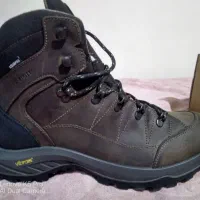 کفش کوه نوردی زیره ویبرام مکینلی|کیف، کفش، کمربند|تهران, ستارخان|دیوار