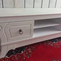 میز تلوزیون بسیار سالم