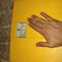 ترازوی وزن کشی سالم وخوشگل وخوش رنگ ومحکم وبادوام|تجهیزات ورزشی|رباطکریم, رباطکریم|دیوار