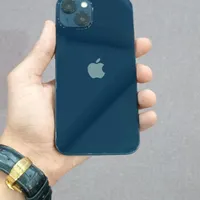 اپل iPhone 13 با حافظهٔ ۱۲۸ گیگابایت