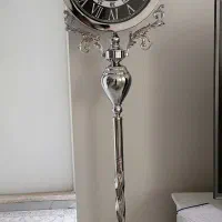 ساعت ایستاده