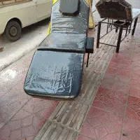 دو عدد تخت مژه و ماساژ سه تیکه و دو تیکه