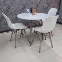 میز و صندلی