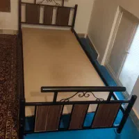 تخت خواب فلزی یک نفره