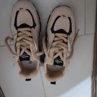 کفش سایز ۳۸