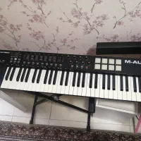 میدی کنترلر  M-AUDIO Oxigen 61Mkv در حد نو|پیانو، کیبورد، آکاردئون|تهران, دستغیب|دیوار